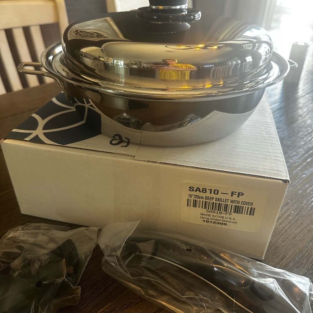 Saladmaster 10” Deep Skillet with Cover - BRAND NEW